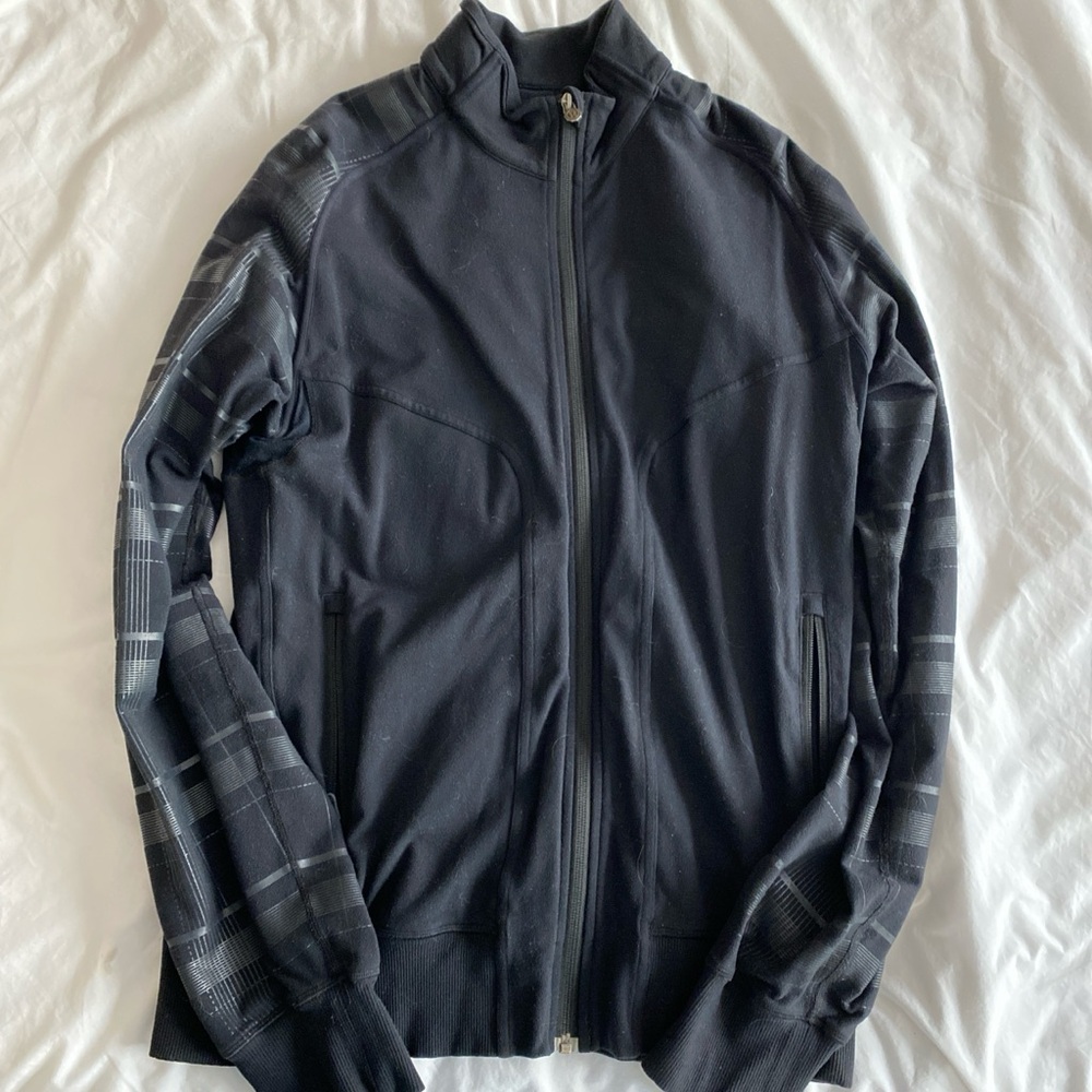 Lululemon Black Zip-Up Jacket